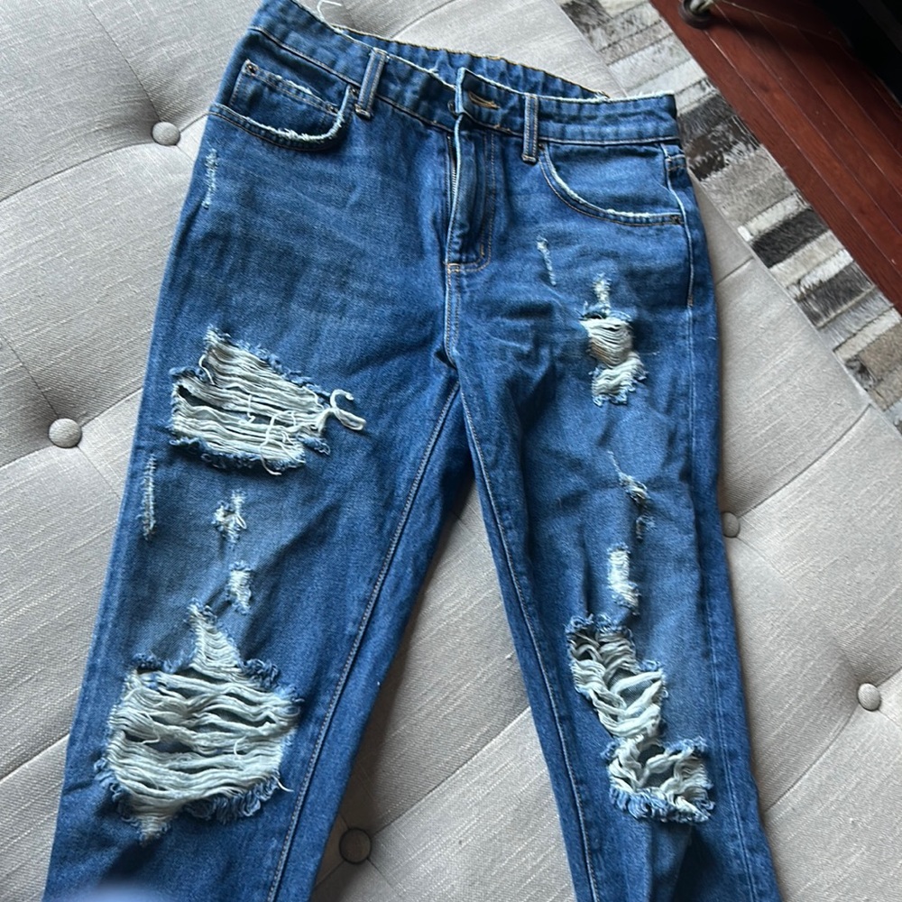 NWT Carmar Reginald Denim Distressed Jeans
